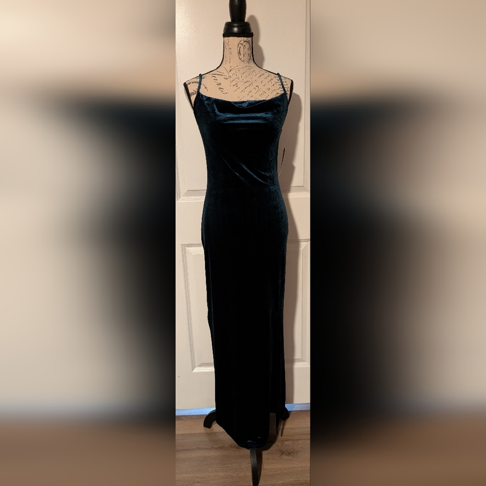 Elegant Velvet Dress